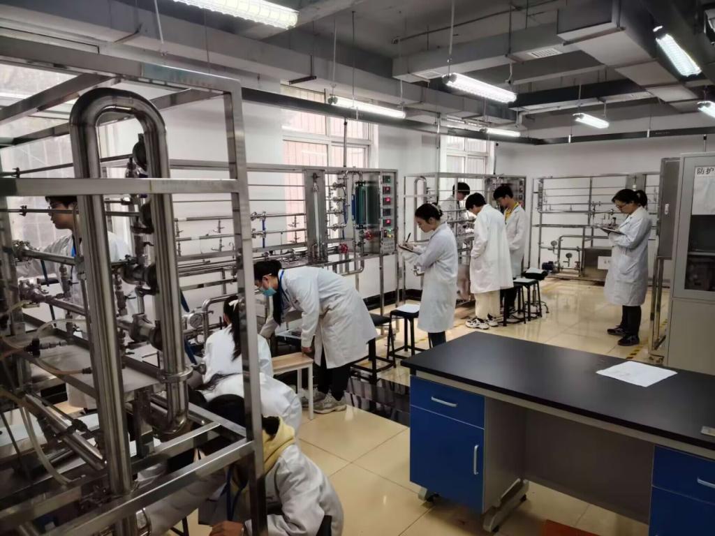 第七届全国老员工化工实验竞赛sunbet官方网站校赛圆满落幕